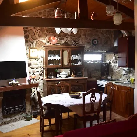 Casinha Estrela Da Encosta - Geres * 维埃拉·多米尼奥