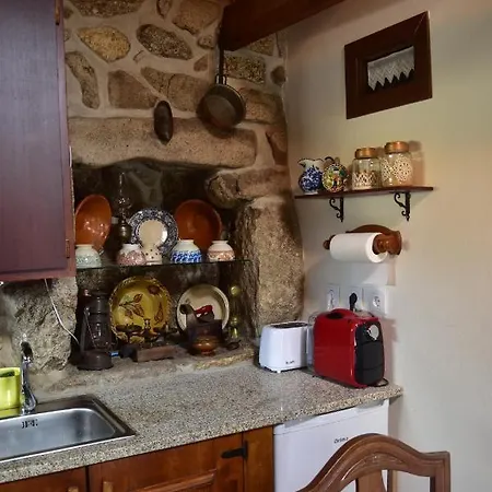 Casinha Estrela Da Encosta - Geres 维埃拉·多米尼奥