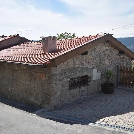 Casinha Estrela Da Encosta - Geres Horská chata *